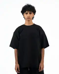 VEE T-SHIRT